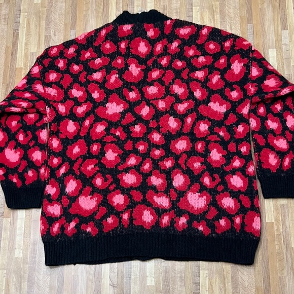 TopShop Oversized Knit Cardigan Sweater size 10 Pink Red Leopard Print NWT - Picture 3 of 7